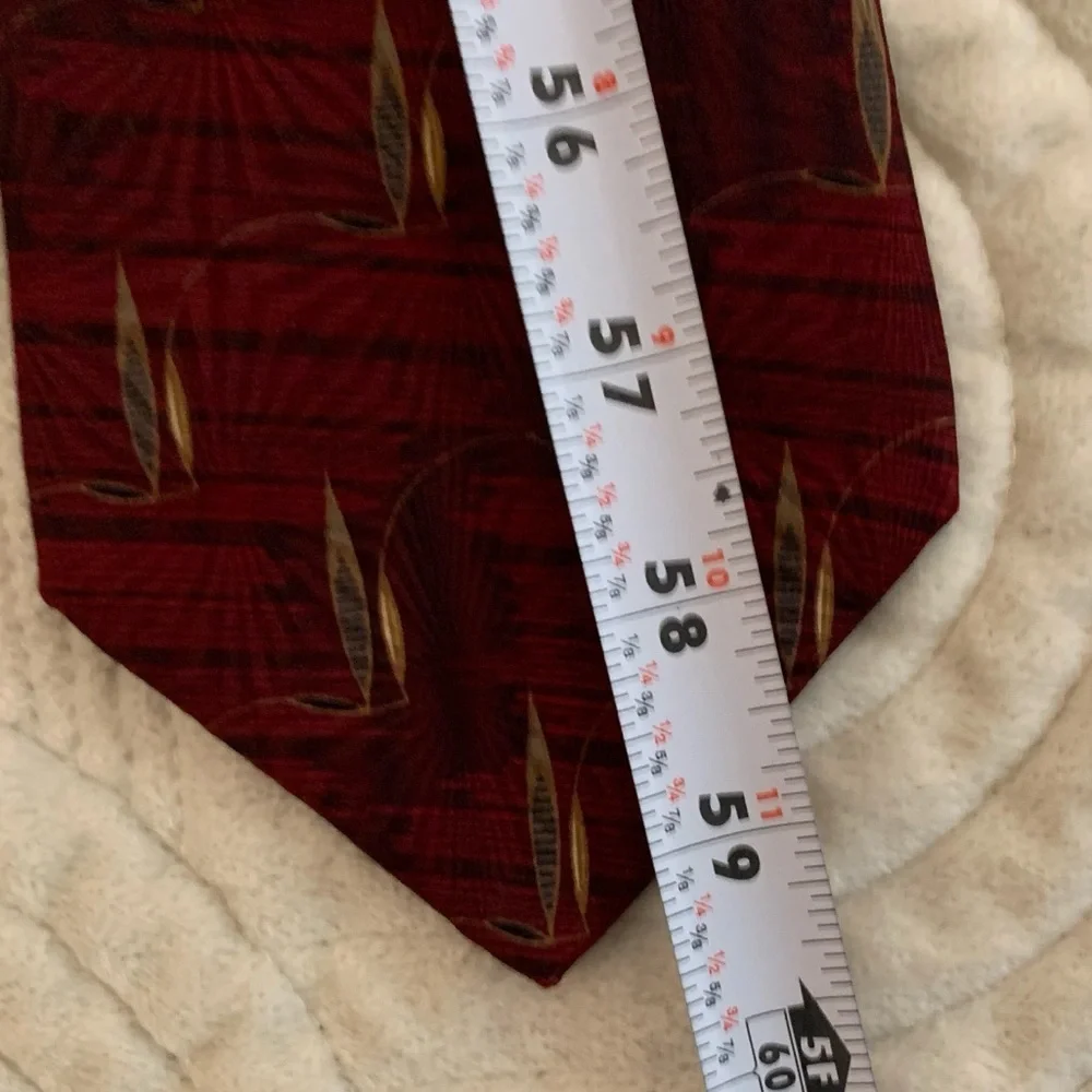 Bill Blass Black Label Red Silk Tie
